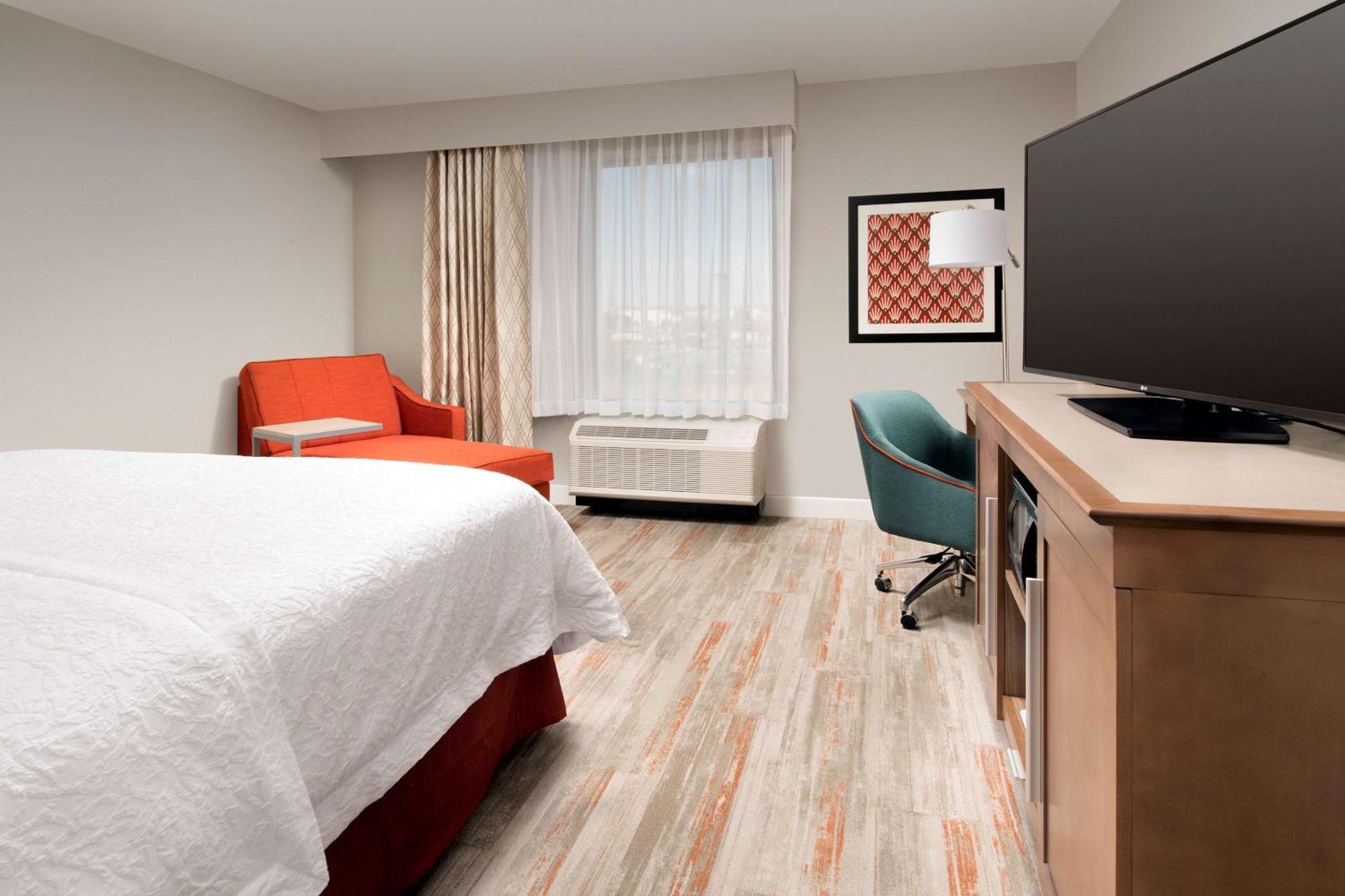 Hampton Inn & Suites San Antonio Lackland Afb Seaworld Eksteriør billede